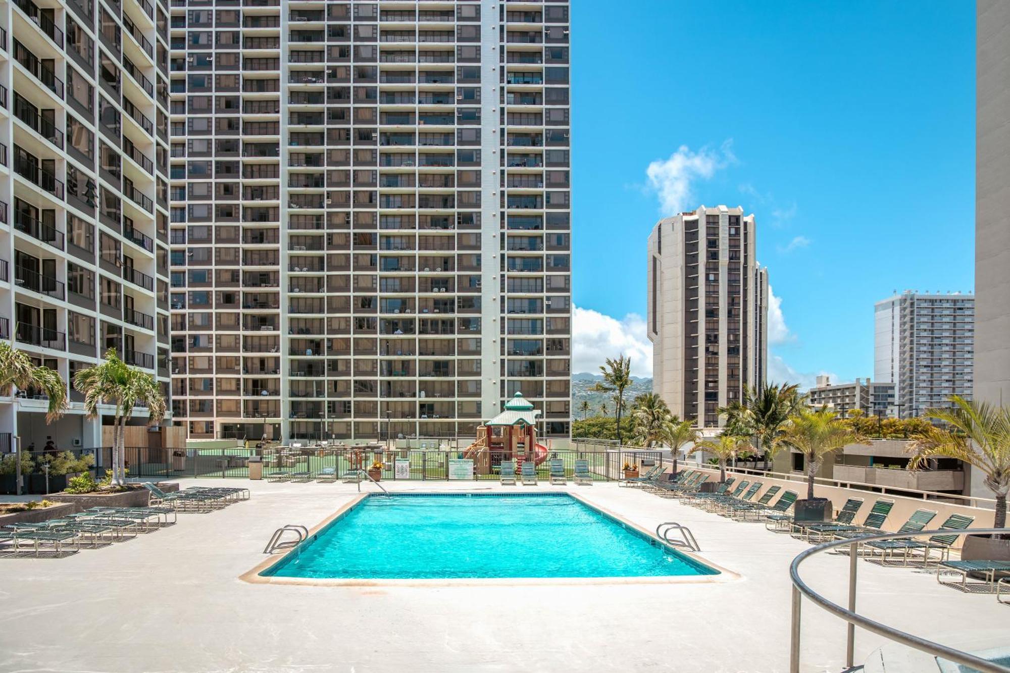 1Br With Great Ocean Views, 1 Block To Waikiki Beach Гонолулу Экстерьер фото