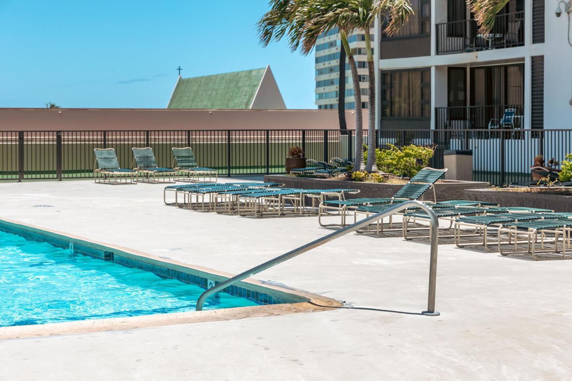 1Br With Great Ocean Views, 1 Block To Waikiki Beach Гонолулу Экстерьер фото